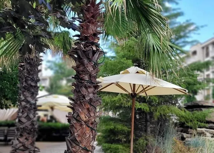 Deluxe In Cascadas Family Sunny Slantschew brjag