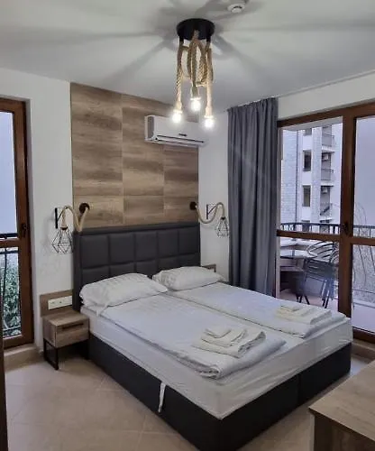 Deluxe In Cascadas Family Sunny Apartment